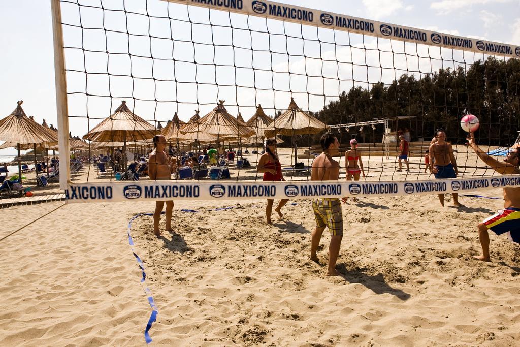 מנפרדוניה African Beach Hotel-Residence מראה חיצוני תמונה