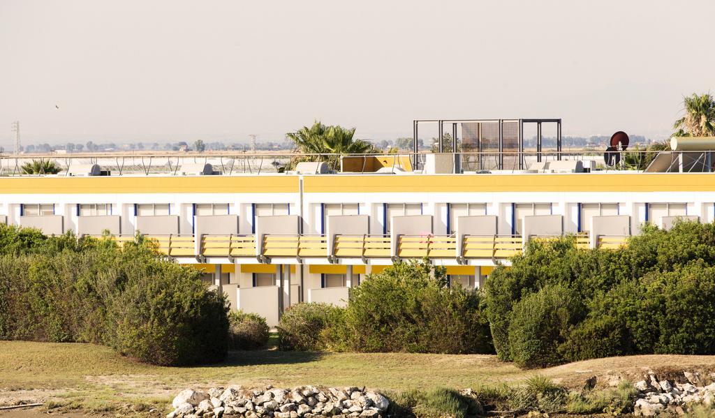 מנפרדוניה African Beach Hotel-Residence מראה חיצוני תמונה