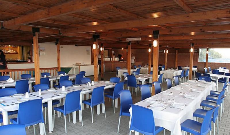 מנפרדוניה African Beach Hotel-Residence מראה חיצוני תמונה